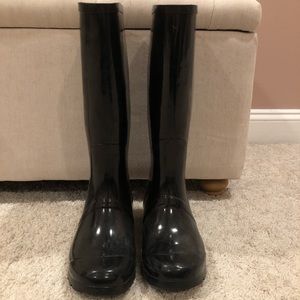 Tall Black Rainboots